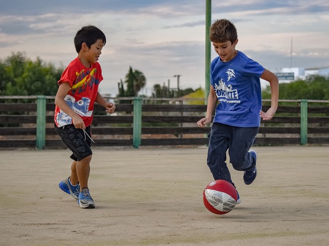 鲍威尔在关 鲍威尔在关